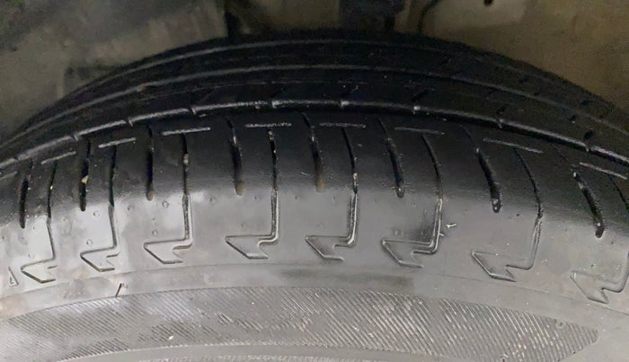 2022 Maruti Celerio VXI, Petrol, Manual, 8,191 km, Left Front Tyre Tread