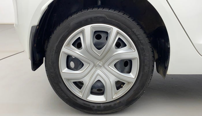 2022 Tata ALTROZ XT PETROL, Petrol, Manual, 7,684 km, Right Rear Wheel