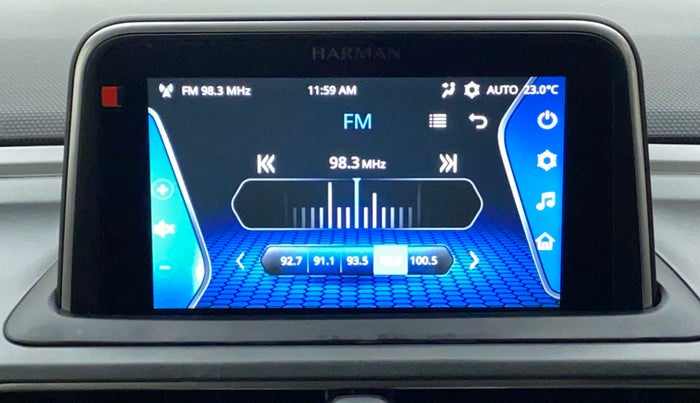 2022 Tata ALTROZ XT PETROL, Petrol, Manual, 7,684 km, Infotainment System