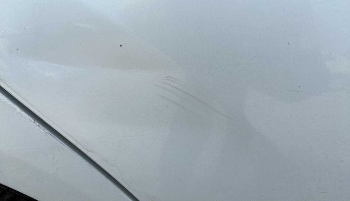 2018 Honda Brio S(O) MT, Petrol, Manual, 32,595 km, Right rear door - Slightly dented