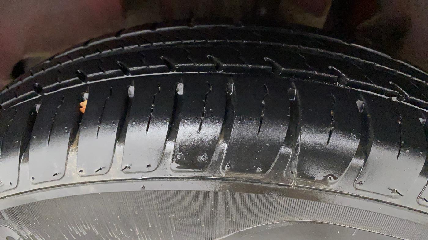 2023 Maruti Swift VXI, Petrol, Manual, 8,041 km, Left Rear Tyre Tread