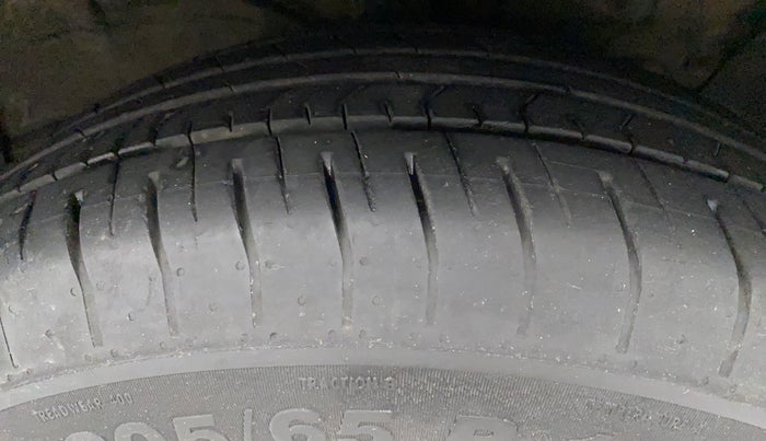2016 Hyundai Creta S 1.6 PETROL, Petrol, Manual, 78,620 km, Right Front Tyre Tread