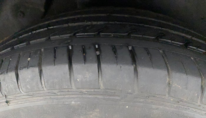 2016 Hyundai Creta S 1.6 PETROL, Petrol, Manual, 78,620 km, Right Rear Tyre Tread