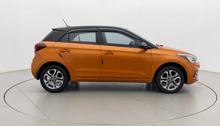 2019 Hyundai Elite i20 SPORTZ PLUS 1.2 DUAL TONE, Petrol, Manual, 24,441 km, Right Side View