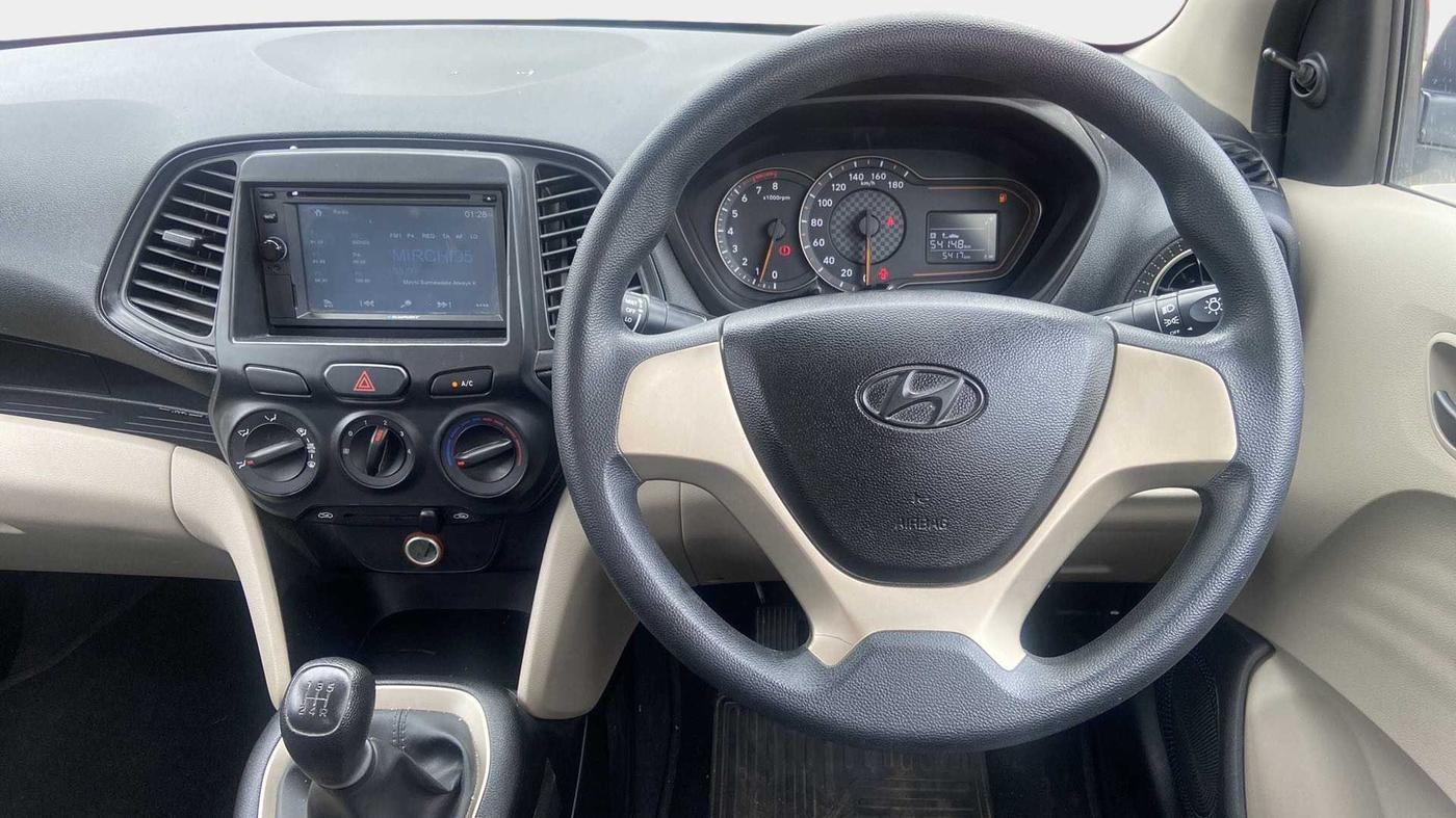 2019 Hyundai NEW SANTRO ERA EXECUTIVE, Petrol, Manual, 5,414 km, Steering Wheel Close Up