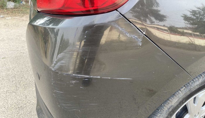 2019 Honda Amaze 1.2L I-VTEC VX, Petrol, Manual, 17,927 km, Rear bumper - Minor scratches