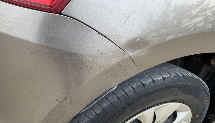 2018 Maruti Swift VXI, Petrol, Manual, 98,576 km, Rear bumper - Minor scratches