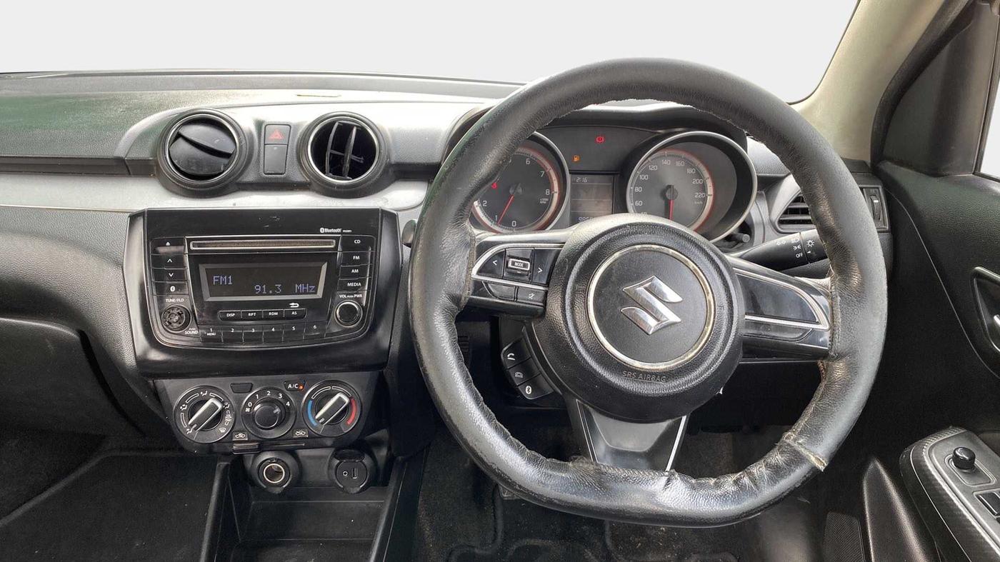 2018 Maruti Swift VXI, Petrol, Manual, 98,576 km, Steering Wheel Close Up