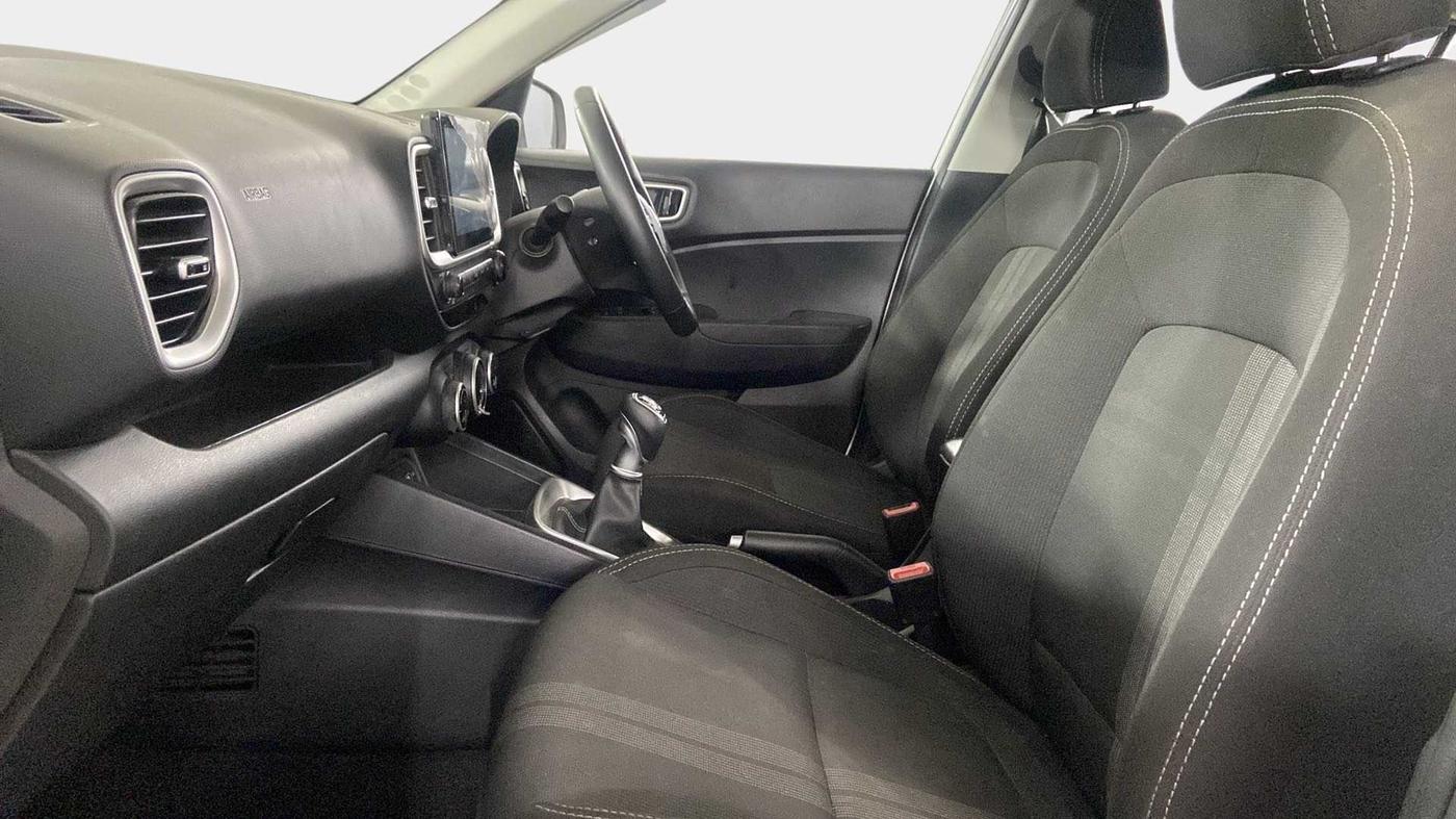 2021 Hyundai VENUE SX 1.0 TURBO IMT, Petrol, Manual, 33,449 km, Right Side Front Door Cabin