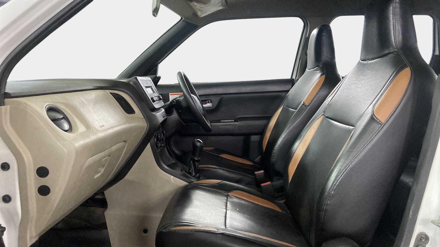 2022 Maruti New Wagon-R VXI CNG 1.0, CNG, Manual, 40,353 km, Right Side Front Door Cabin