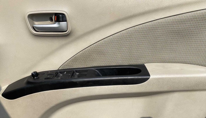 2018 Maruti Celerio ZXI, Petrol, Manual, 40,136 km, Driver Side Door Panels Control
