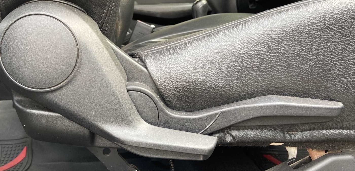 2019 Maruti Swift VXI, Petrol, Manual, 32,649 km, Driver Side Adjustment Panel