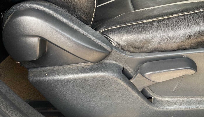 2019 Ford Ecosport TITANIUM 1.5L DIESEL, Diesel, Manual, 43,870 km, Driver Side Adjustment Panel