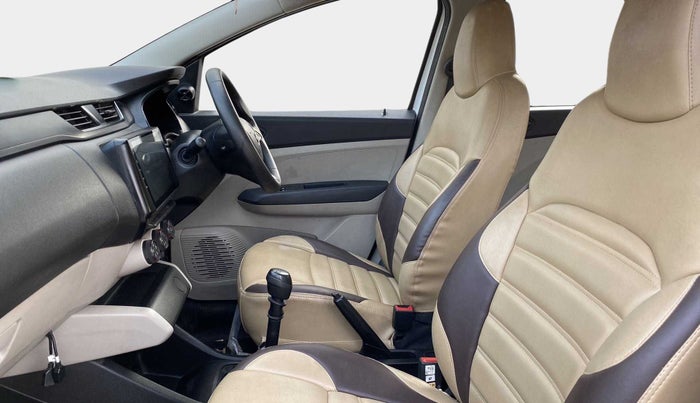2020 Renault TRIBER RXE MT, Petrol, Manual, 41,526 km, Right Side Front Door Cabin
