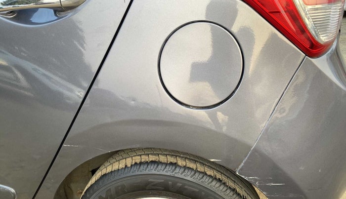 2016 Hyundai Grand i10 ASTA (O) AT 1.2 KAPPA VTVT, Petrol, Automatic, 60,584 km, Left quarter panel - Minor scratches