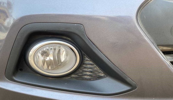2016 Hyundai Grand i10 ASTA (O) AT 1.2 KAPPA VTVT, Petrol, Automatic, 60,584 km, Right fog light - Not working