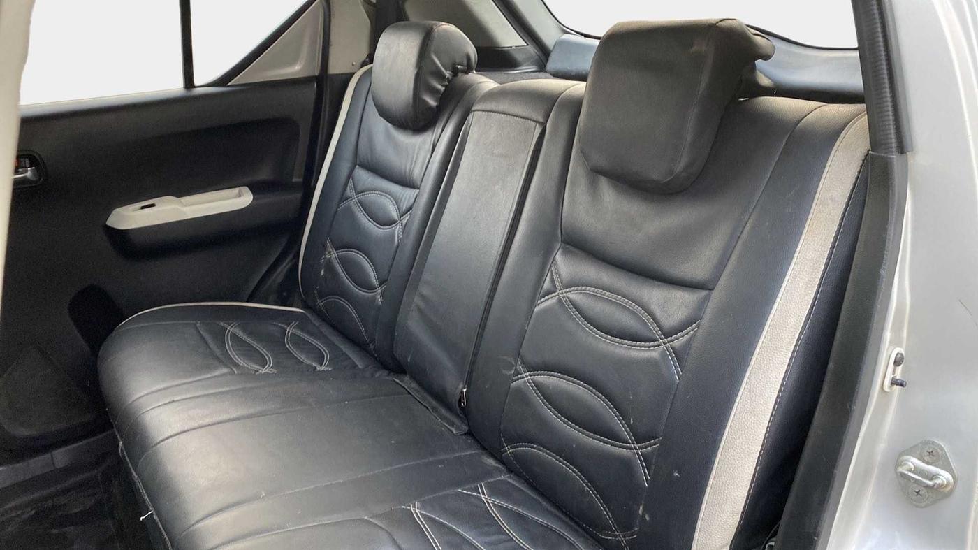 2018 Maruti IGNIS DELTA 1.2 AMT, CNG, Automatic, 22,555 km, Right Side Rear Door Cabin