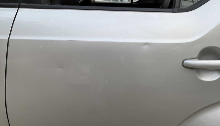 2018 Maruti IGNIS DELTA 1.2 AMT, CNG, Automatic, 22,555 km, Front passenger door - Slightly dented