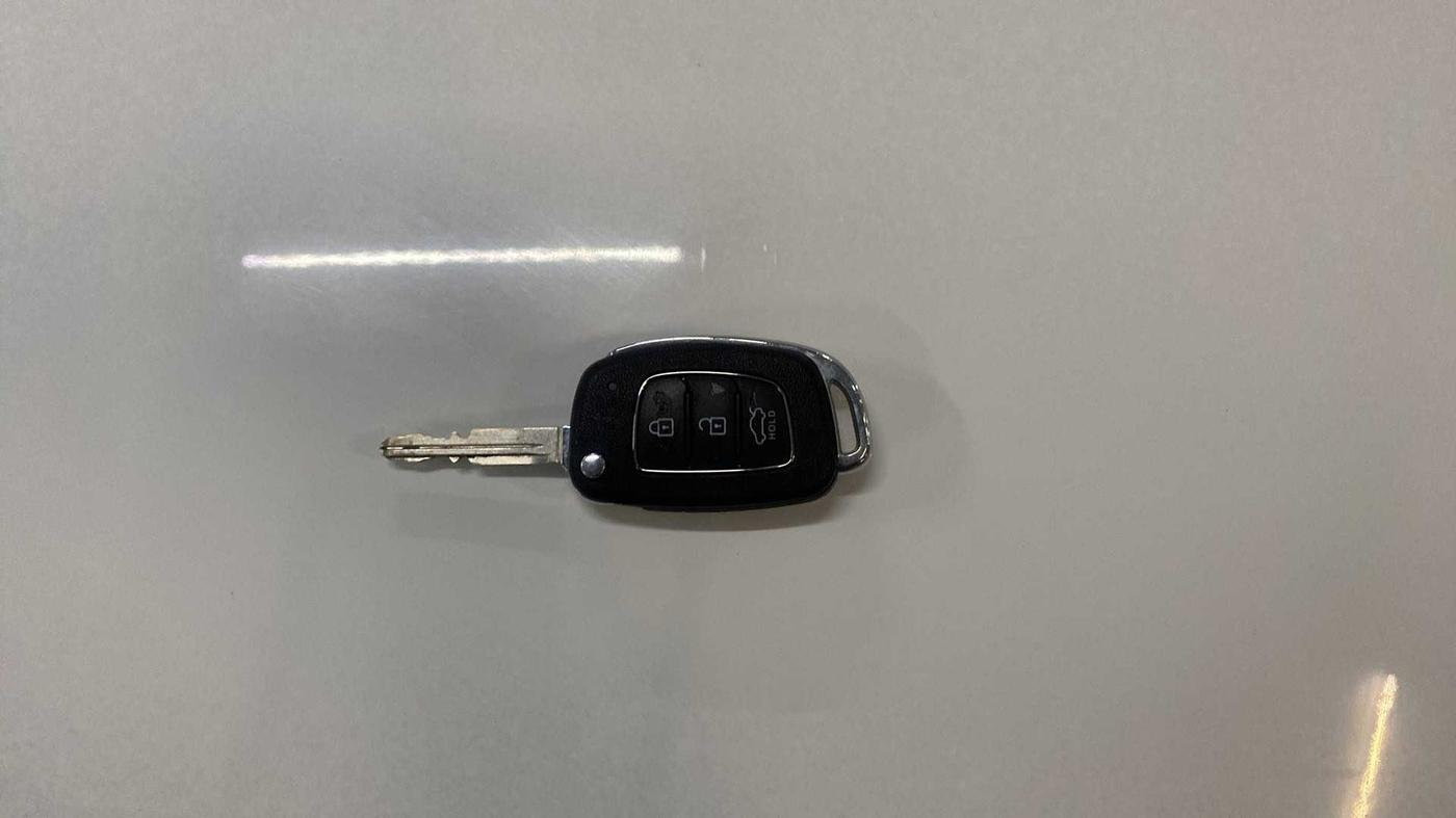 2022 Hyundai GRAND I10 NIOS MAGNA 1.2 KAPPA VTVT, Petrol, Manual, 11,001 km, Key Close Up
