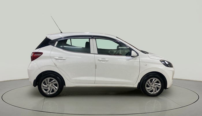 2022 Hyundai GRAND I10 NIOS MAGNA 1.2 KAPPA VTVT, Petrol, Manual, 11,001 km, Right Side View