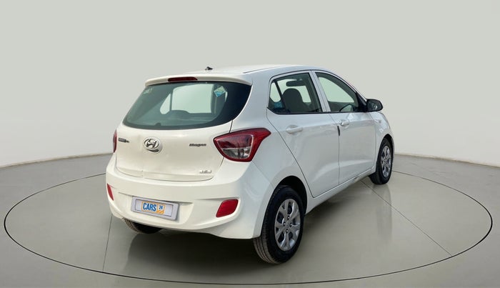 2016 Hyundai Grand i10 MAGNA 1.2 KAPPA VTVT, CNG, Manual, 56,615 km, Right Back Diagonal