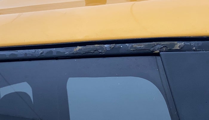 2022 Renault TRIBER RXT, Petrol, Manual, 27,330 km, Rear left door - Door visor damaged