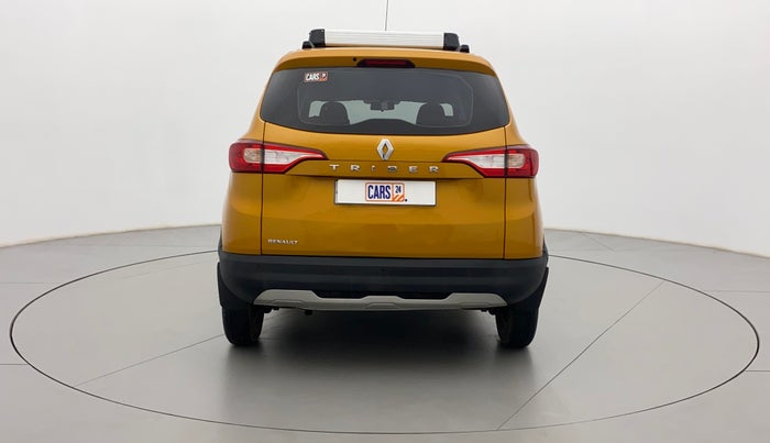 2022 Renault TRIBER RXT, Petrol, Manual, 27,330 km, Back/Rear