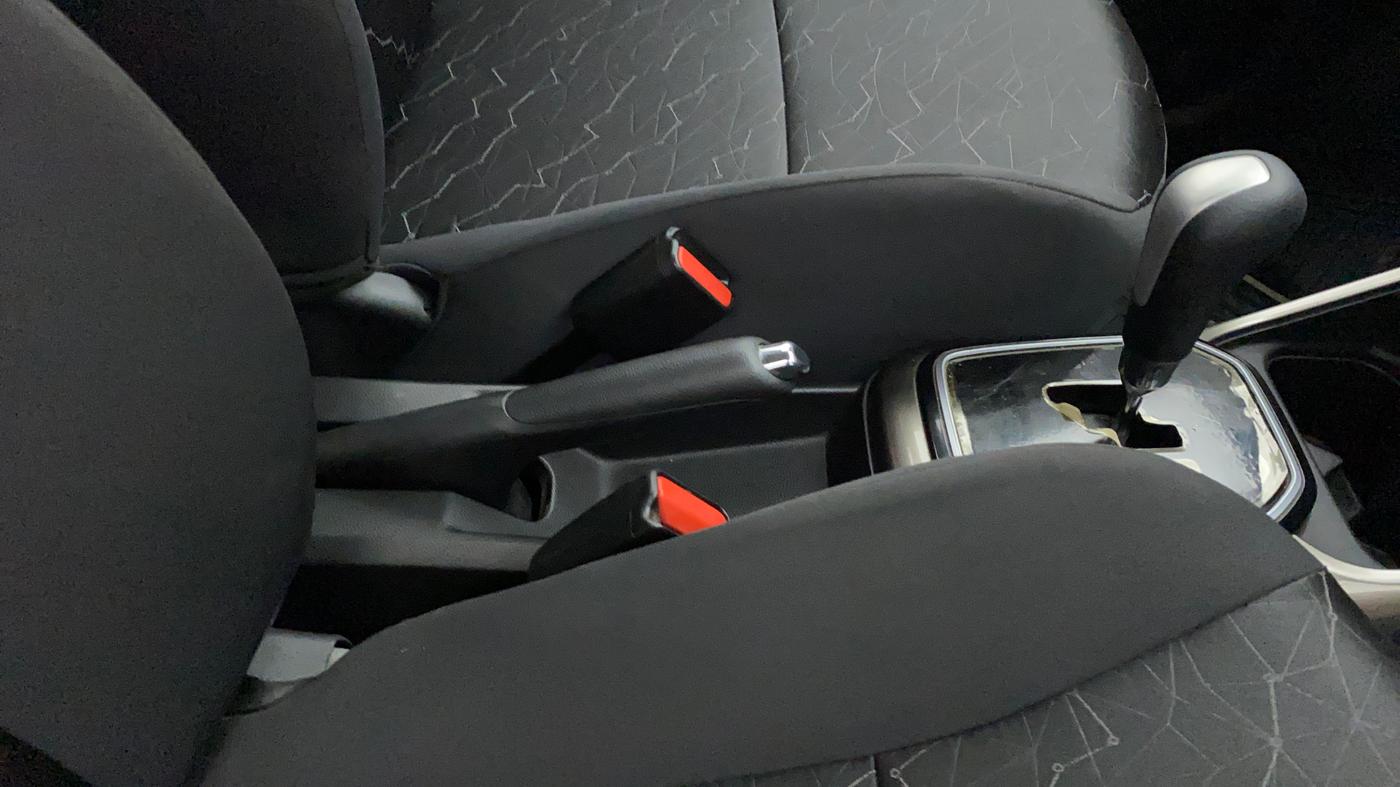 2018 Maruti IGNIS ZETA 1.2 AMT, Petrol, Automatic, 32,868 km, Gear Lever