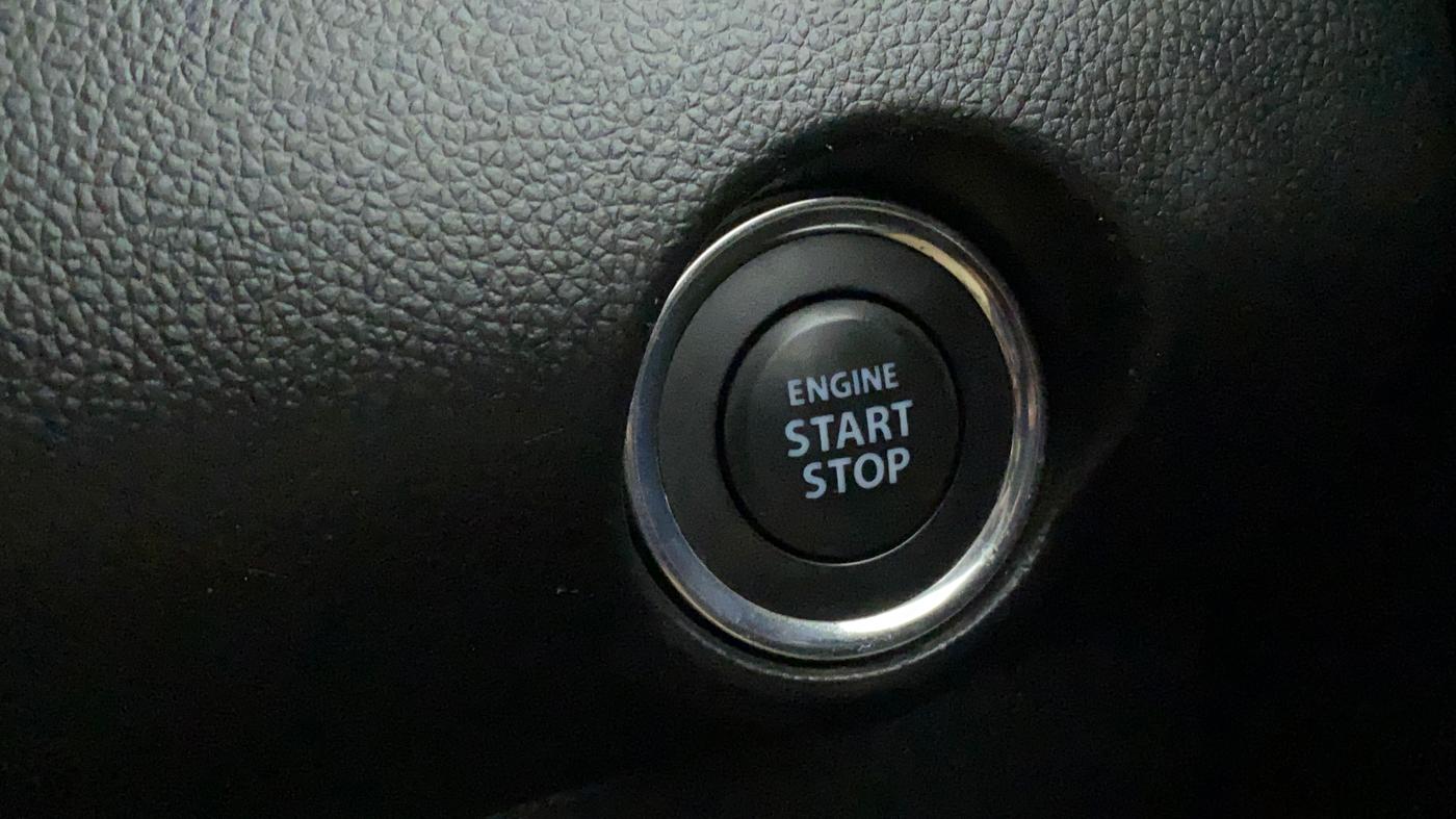 2018 Maruti Swift ZXI, Petrol, Manual, 39,265 km, Keyless Start/ Stop Button