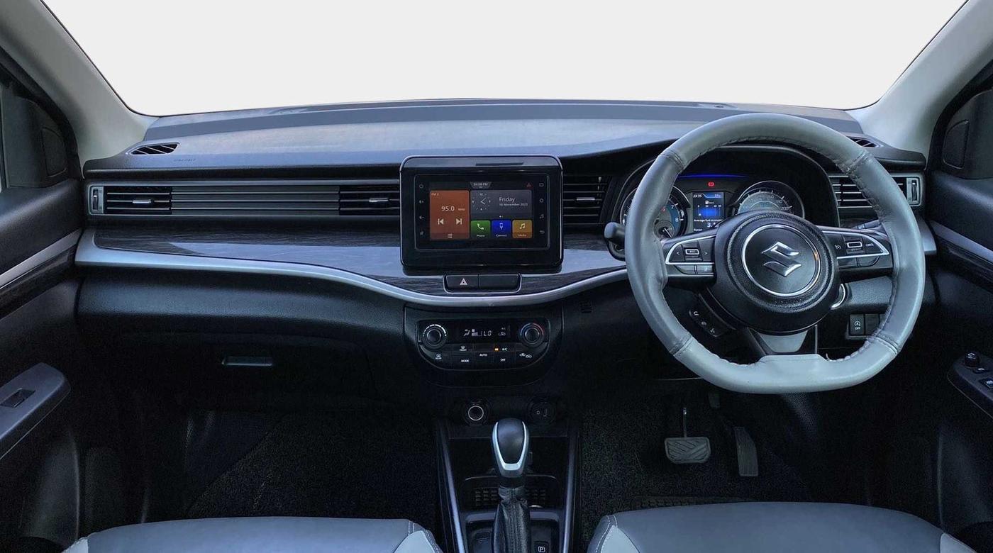 2021 Maruti XL6 ALPHA AT, Petrol, Automatic, 17,137 km, Dashboard