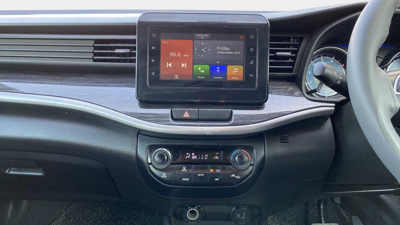 2021 Maruti XL6 ALPHA AT, Petrol, Automatic, 17,137 km, Air Conditioner