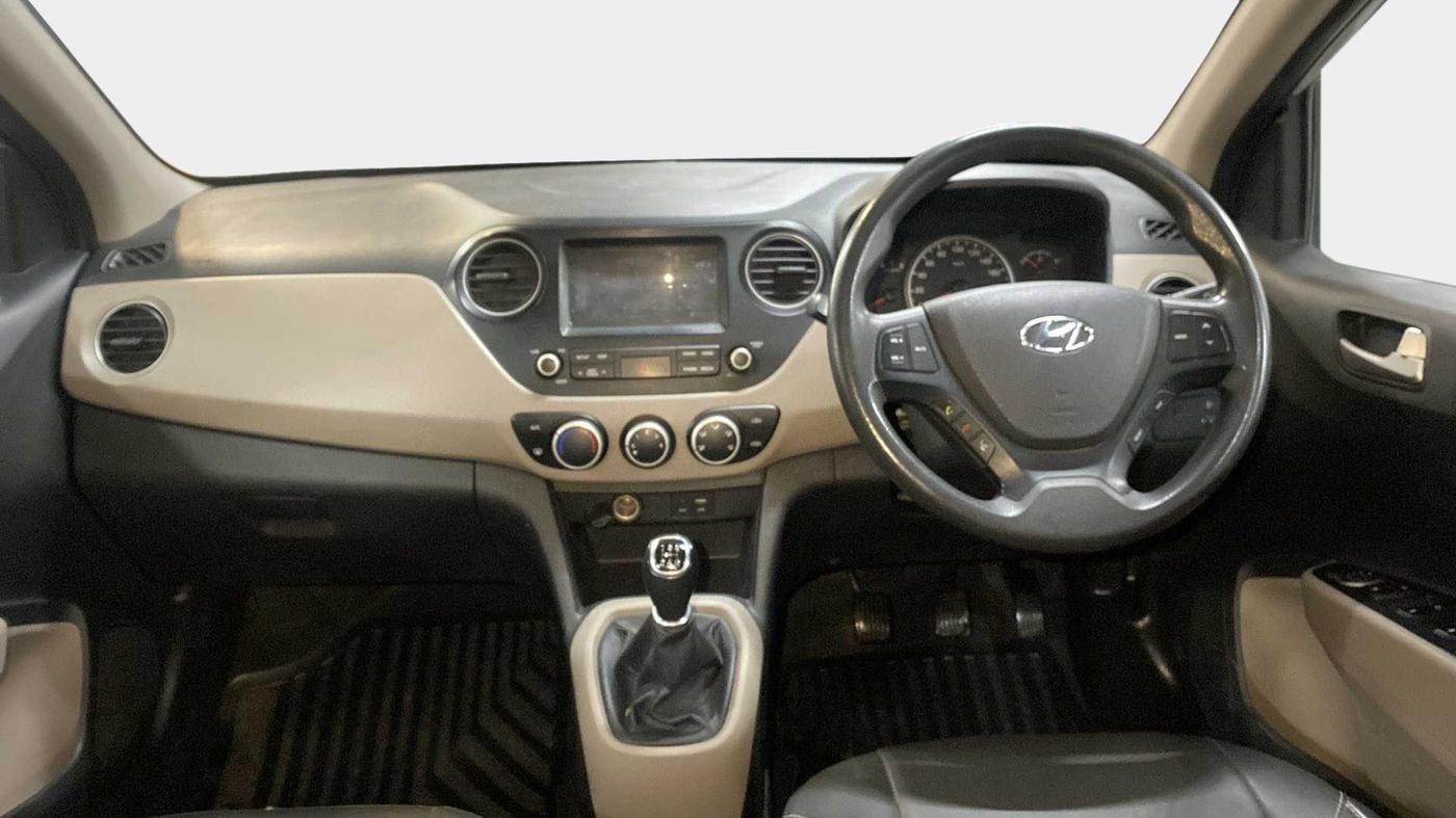 2018 Hyundai Grand i10 SPORTZ 1.2 KAPPA VTVT, Petrol, Manual, 66,554 km, Dashboard