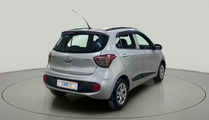 2018 Hyundai Grand i10 SPORTZ 1.2 KAPPA VTVT, Petrol, Manual, 66,554 km, Right Back Diagonal