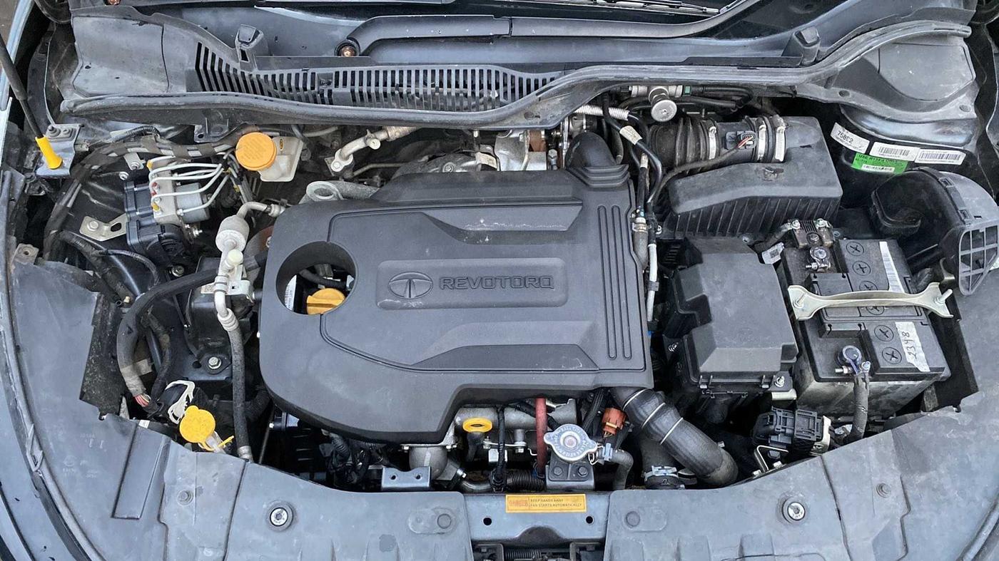 2021 Tata ALTROZ XZ DIESEL, Diesel, Manual, 57,765 km, Open Bonet