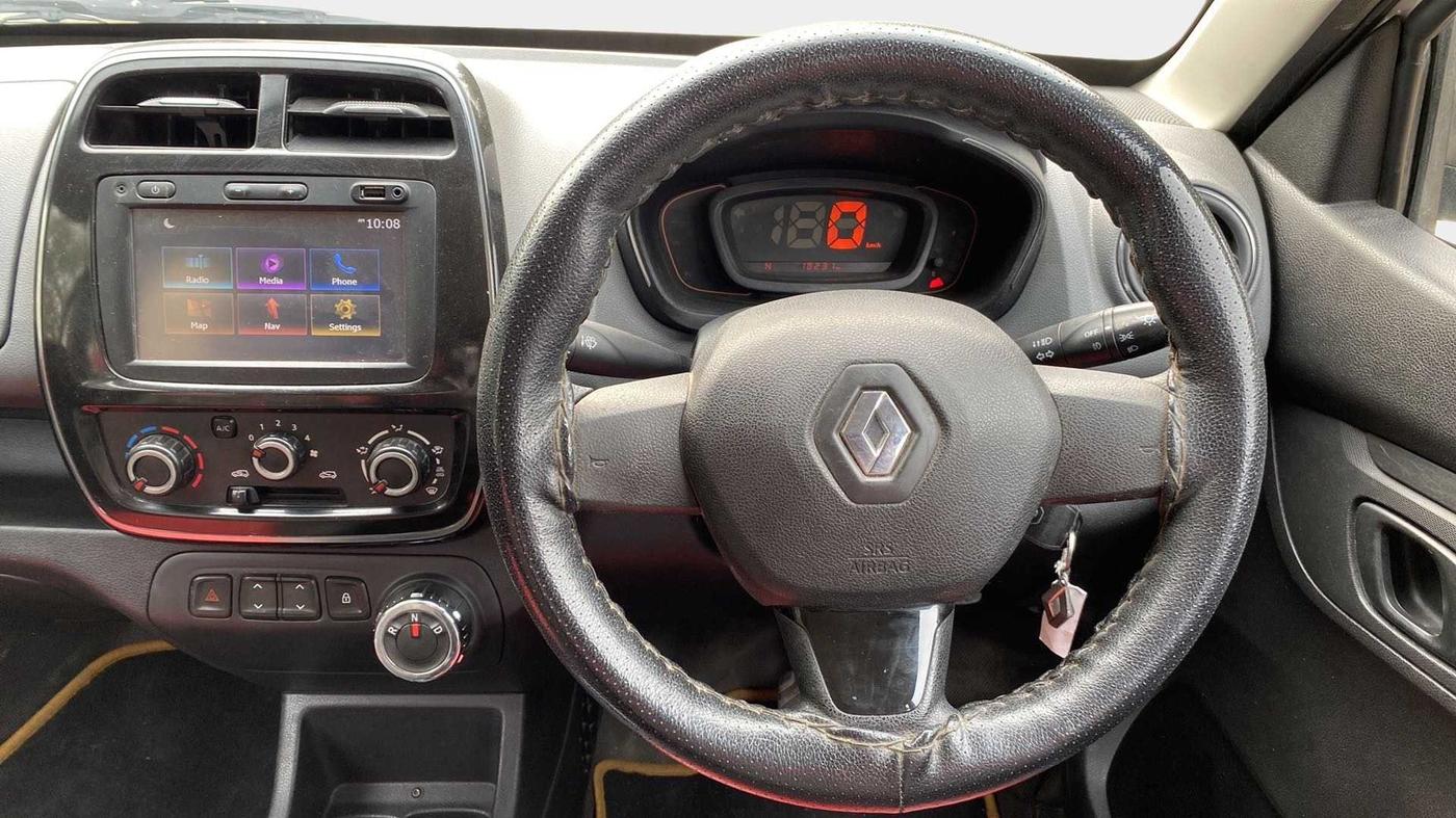 2017 Renault Kwid RXT 1.0 AMT (O), Petrol, Automatic, 18,271 km, Steering Wheel Close Up