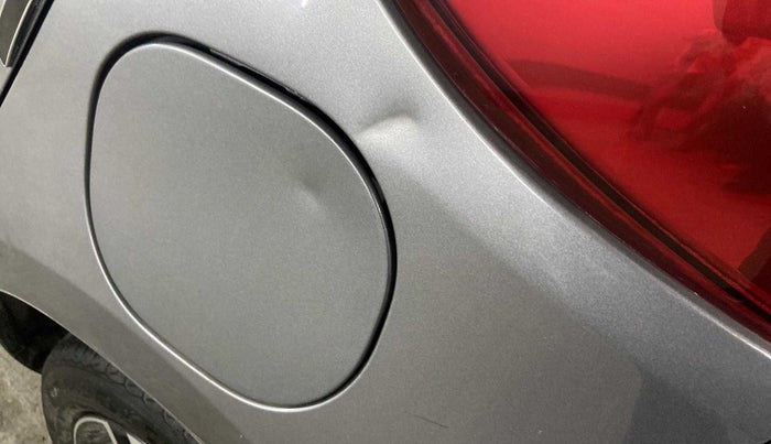 2019 Tata Tiago XZA PLUS DUAL TONE PETROL, Petrol, Automatic, 31,793 km, Left quarter panel - Slightly dented