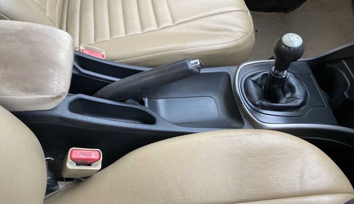 2017 Honda City 1.5L I-VTEC V MT, Petrol, Manual, 82,621 km, Gear Lever