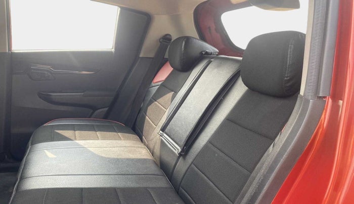 2017 Mahindra KUV 100 NXT K8 D 6 STR DUAL TONE, Diesel, Manual, 22,719 km, Right Side Rear Door Cabin