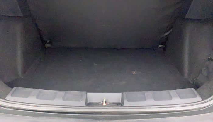 2022 Tata NEXON XM SUNROOF PETROL, Petrol, Manual, 43,474 km, Boot Inside