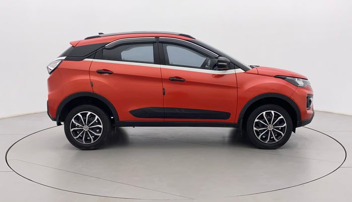 2022 Tata NEXON XM SUNROOF PETROL, Petrol, Manual, 43,474 km, Right Side View