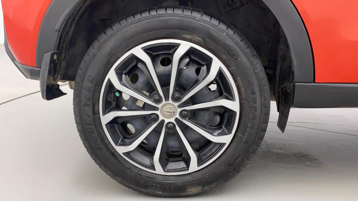 2022 Tata NEXON XM SUNROOF PETROL, Petrol, Manual, 43,474 km, Right Rear Wheel