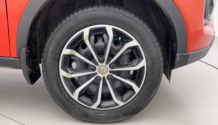 2022 Tata NEXON XM SUNROOF PETROL, Petrol, Manual, 43,474 km, Right Front Wheel
