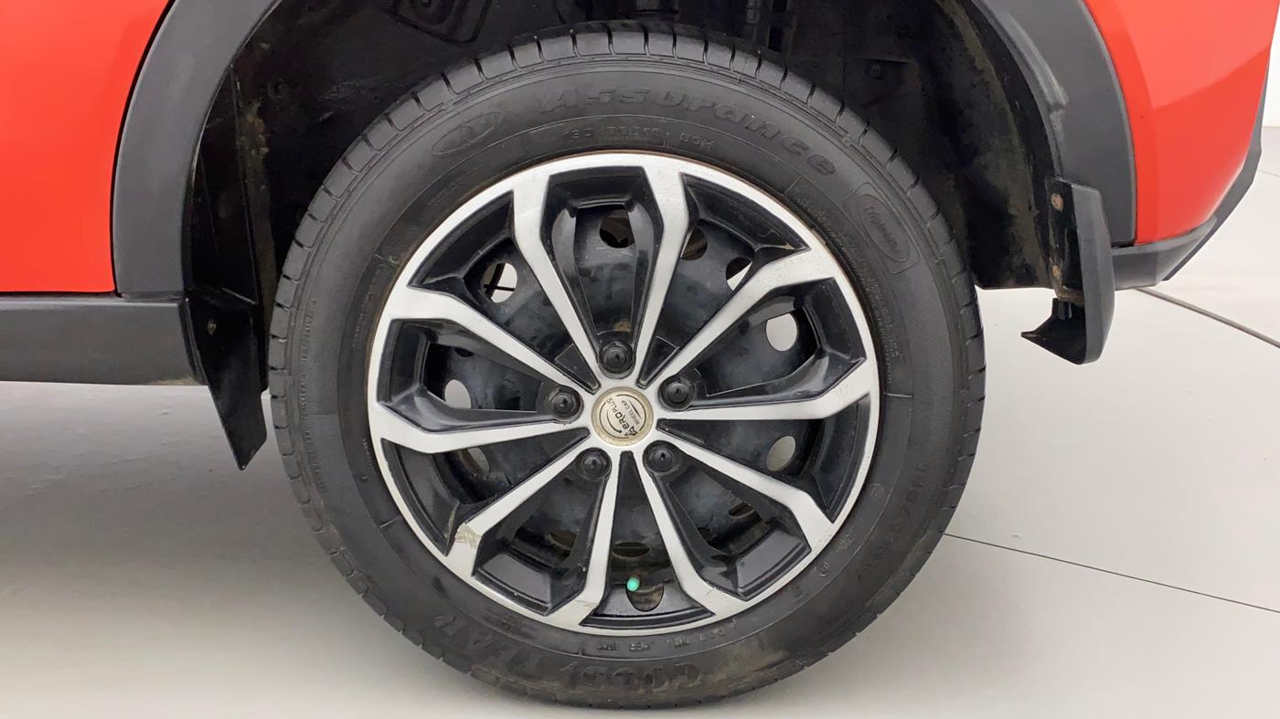 2022 Tata NEXON XM SUNROOF PETROL, Petrol, Manual, 43,474 km, Left Rear Wheel