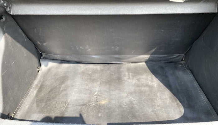 2018 Hyundai Elite i20 ASTA 1.2 (O), Petrol, Manual, 94,537 km, Boot Inside