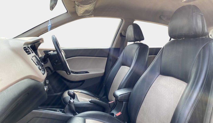 2018 Hyundai Elite i20 ASTA 1.2 (O), Petrol, Manual, 94,537 km, Right Side Front Door Cabin