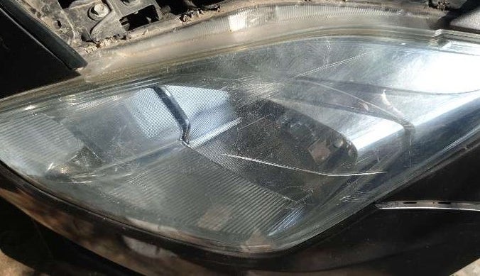 2019 Maruti Swift VXI, Petrol, Manual, 35,027 km, Left headlight - Minor scratches