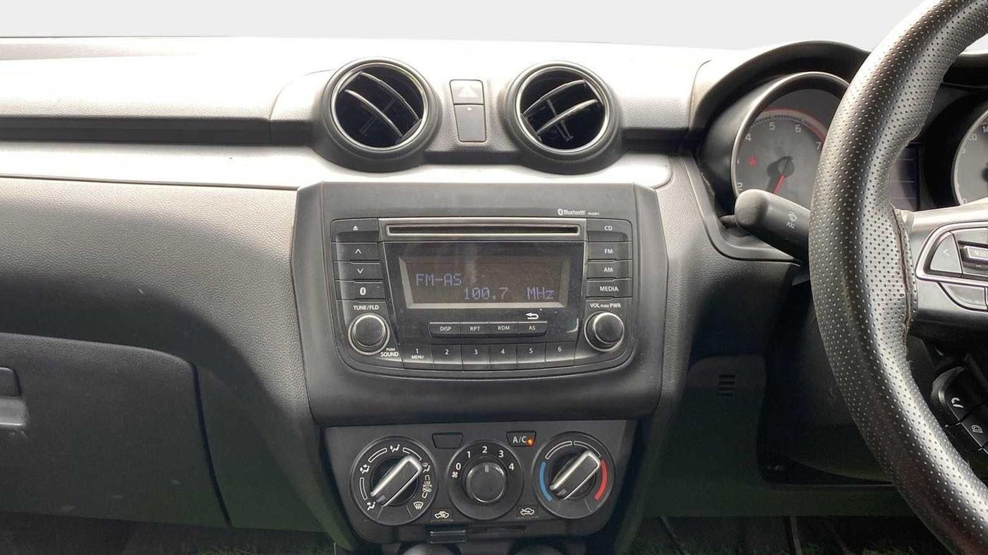2019 Maruti Swift VXI, Petrol, Manual, 35,027 km, Air Conditioner