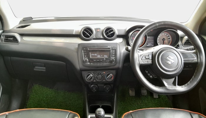 2019 Maruti Swift VXI, Petrol, Manual, 35,027 km, Dashboard