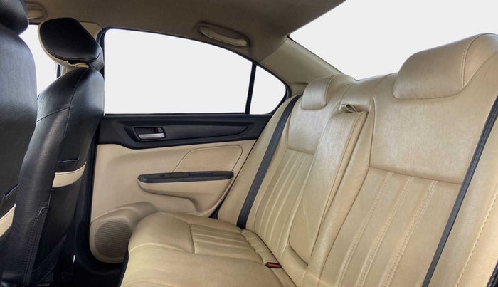 2022 Honda Amaze 1.5L I-DTEC VX, Diesel, Manual, 46,109 km, Right Side Rear Door Cabin