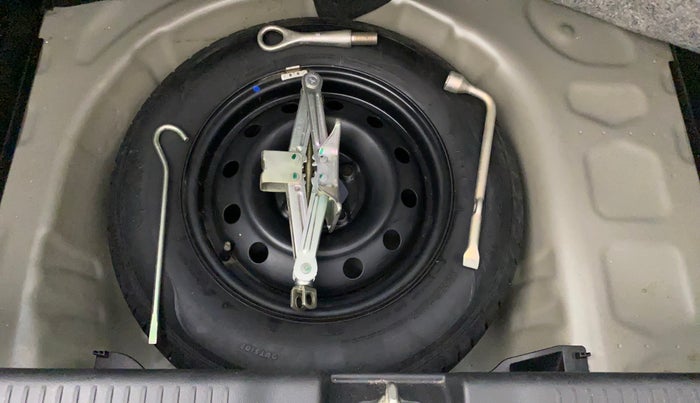 2021 Maruti Swift VXI, Petrol, Manual, 12,511 km, Spare Tyre